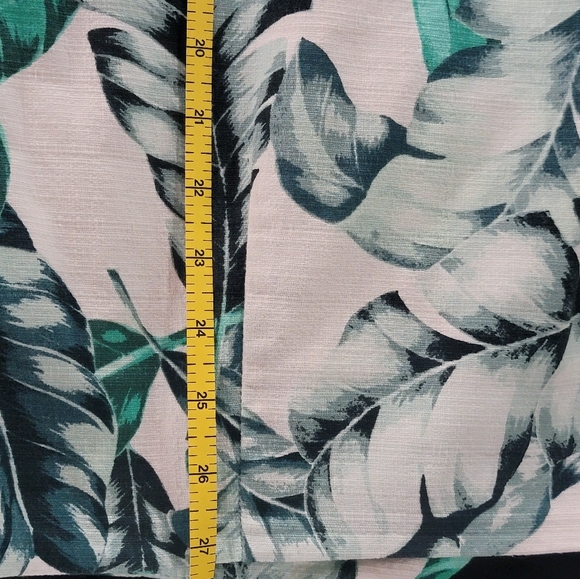 Green n white Eva Mendes Skirt Midi Length - Picture 8 of 8